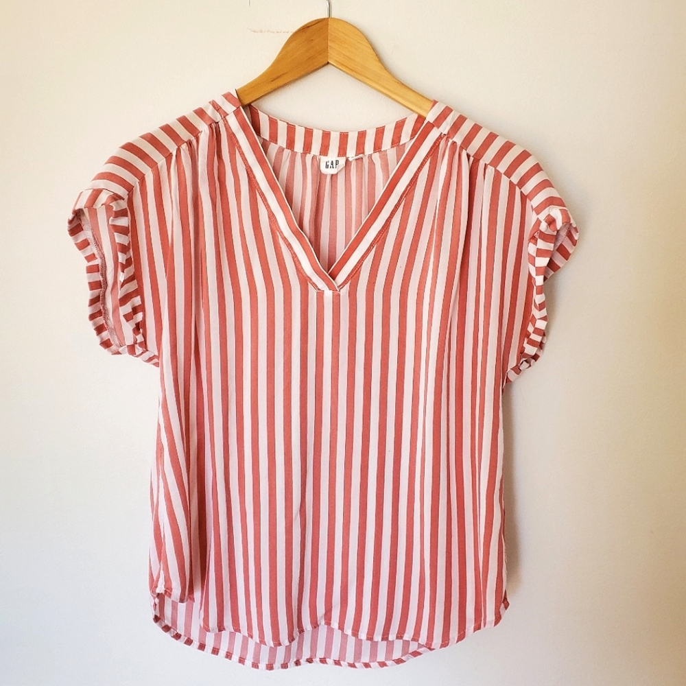 GAP Pink & White V-Neck Striped Short Sleeve Blouse (Small) - Picture 1 of 4